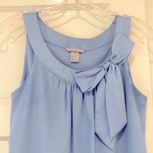 H&M Periwinkle Sleeveless Blouse size 6
